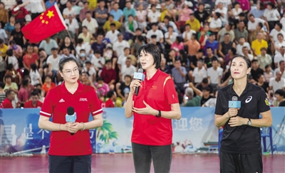 群众基础特, 现场人更多