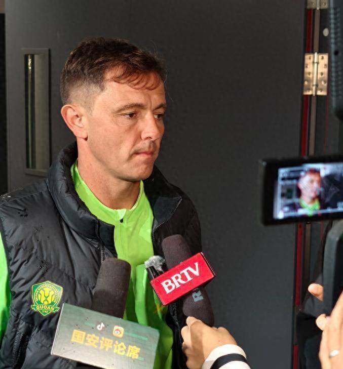 cc, 机会, 的溃败冷笑